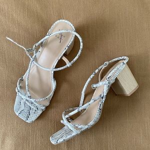 a new day heels size 9 1/2